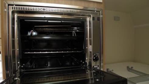 Alba – 6/7 berth motorhome with canopy