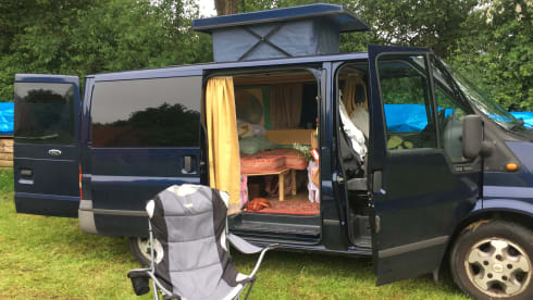De Blauwe Rakker – Atmospheric camper van for the outdoorsman - Ford Transit