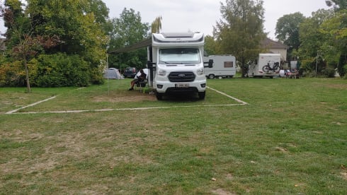 4p McLouis semi-integrated uit 2024