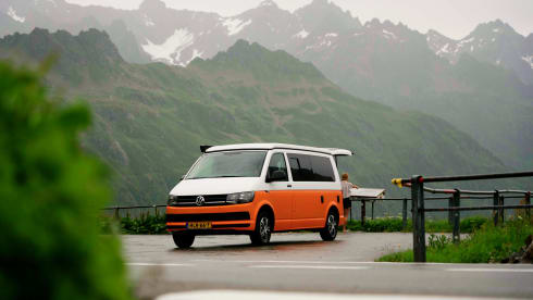 Camperke Lina – 2 Person Camper with 4 seats
