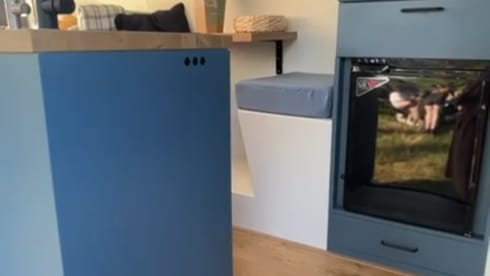 Billy – Zelfbouw Mercedes-Benz Sprinter camperbus uit 2009