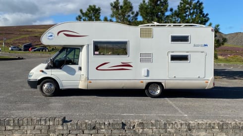 6 berth Ford semi-integrated from 2005