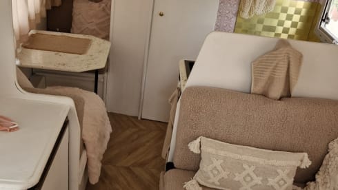 Camper Lua – 5p Ford alcove uit 1999