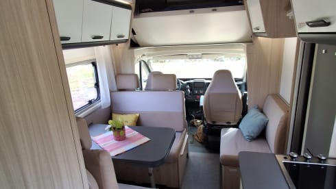 Billie – 5-person Sun Living alcove from 2021