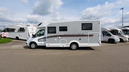 Familieavontuur – 6p McLouis semi-integrated from 2025