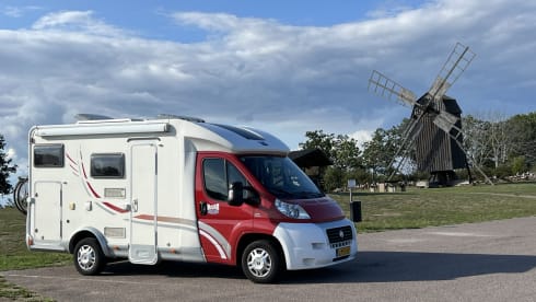 4p McLouis semi-integrated