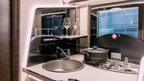 4p McLouis integrated uit 2025