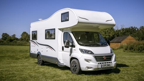 6 berth Fiat alcove from 2021