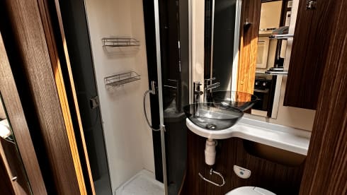 Millie – 4 berth Benimar 2017