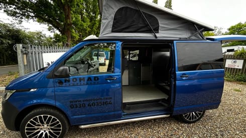 YR72XCE NOMAD –  4 Berth Nomad Camper Romford -Romford