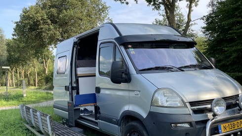 2/3 person Opel Movano camper bus/bus camper