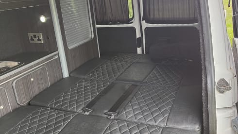 Willow the 4 berth T5 