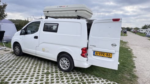 2p Nissan campervan from 2011