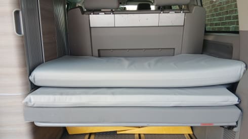 Franky – 4 berth VW California Campervan