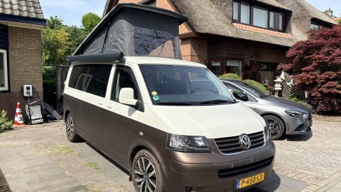Liebertje – 5p Volkswagen campervan uit 2006