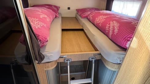 Hobby Ontour Edition F V65GE, Einzelbetten, Klima, SAT