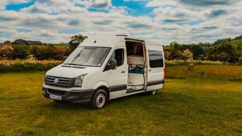 Horace – 3 berth Volkswagen campervan from 2015