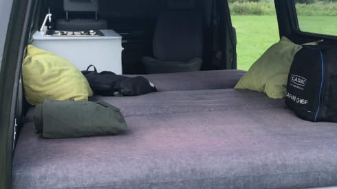 Campouflage  – 2p Volkswagen campervan from 1985