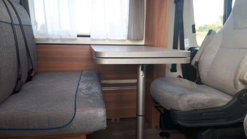 Modern camper with many extras