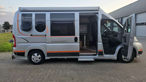 2p Fiat bus from 2008