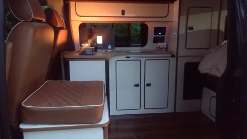 Squirrel – Squirrel, the LWB VW Transporter!!