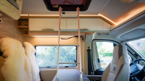 Comfortable Knaus Camper – For a carefree and comfortable road trip!