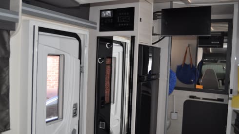 4p Challenger semi-integrated uit 2021