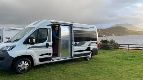 Tomo – 2 berth Peugeot campervan from 2017