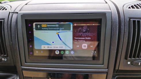 Smart & strong! 131hp - 2p - MaxxFan - CarPlay - Solar panel