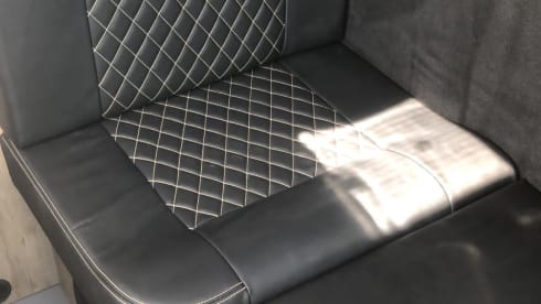 Eigen ouw nergens op bezuinigd  – 2p Other bus uit 2018