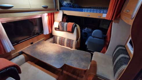 FLASH – FAMILY MOTORHOME 6 PLACES