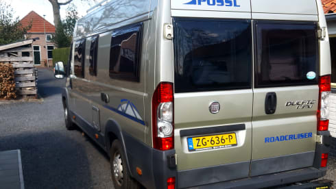 Roadcruiser – 3p Pössl bus uit 2012