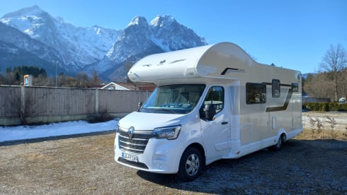 Raumwunder  – Maple Canada AD