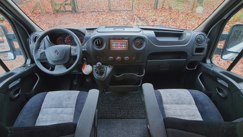 Luxe buscamper 2p – 2p Renault bus from 2019