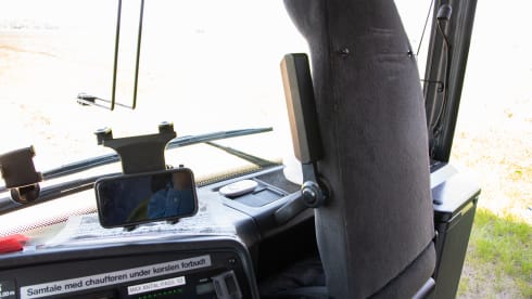 busavonturen – An 8-person touring car camper for your travel adventure
