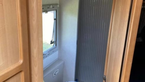 Bürstner T604 – Spacious camper with powerful engine