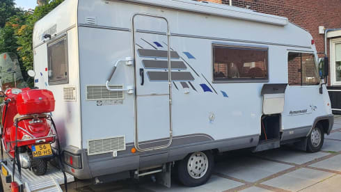 5-seater Fiat integrated from 1996