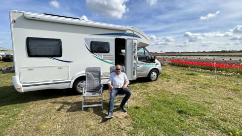 Ford Chausson – 2p Ford semi-integrated uit 2013