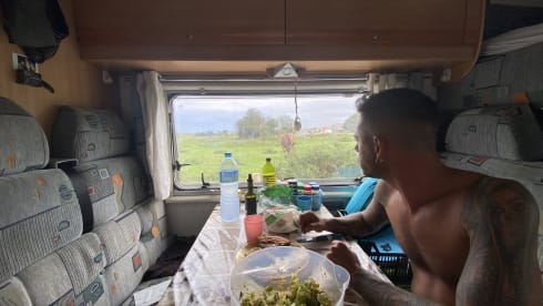 Azzurro – Parti con Azzurro, all’insegna dell’avventura🚐