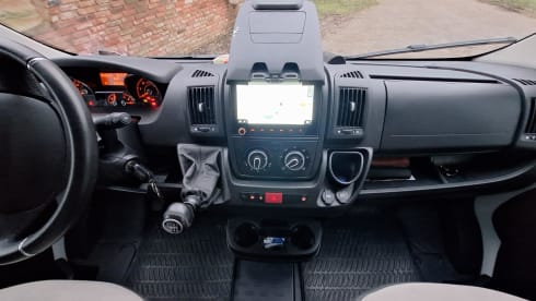 CAPRON Sunlight V 60 (2022)
