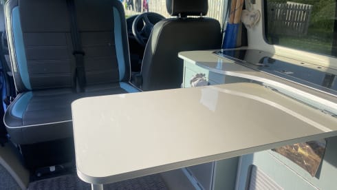 Millie – 4 berth Volkswagen campervan from 2017