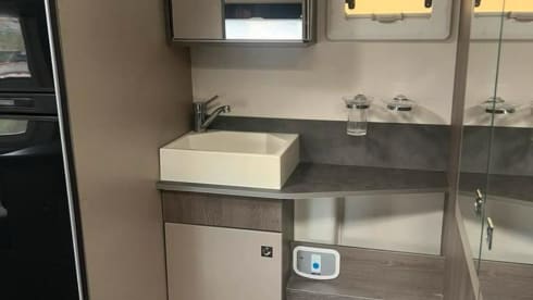 Ferry – 4pers Chausson 640 Ford uit 2020 Automaat