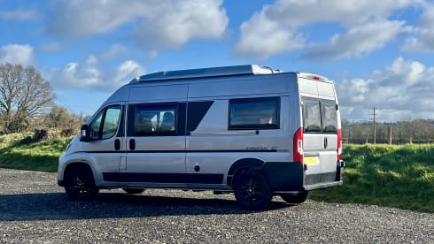 Expedition 67 – 4 berth, 4 belt (2025)