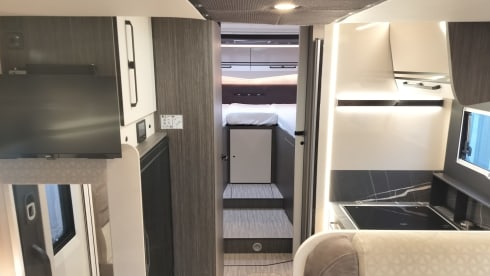 5p McLouis semi-integrated from 2025