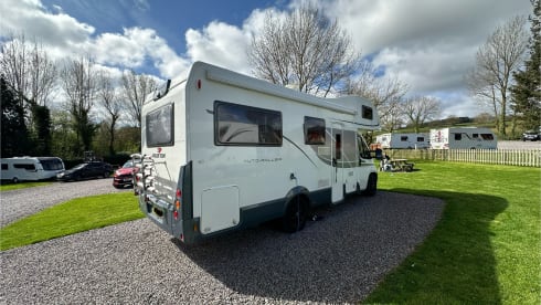 Merther – Roller Team 746 6 Berth