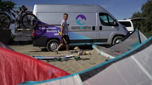 Surf Van 2 people - Costa Brava - Spain