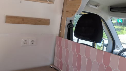 Kirin-Chan – 🦒 Nice unique giraffe camper 🦒