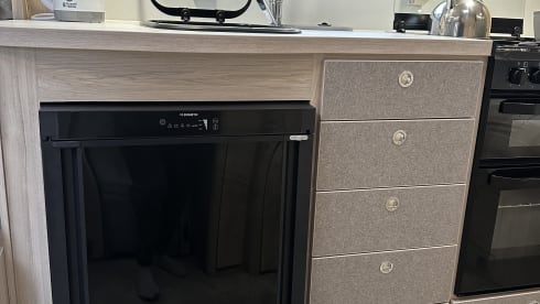 Peugeot Autoquest Pioneer 155 2025, 4 couchages