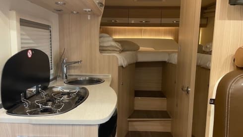 2p Bürstner semi-integrated from 2017