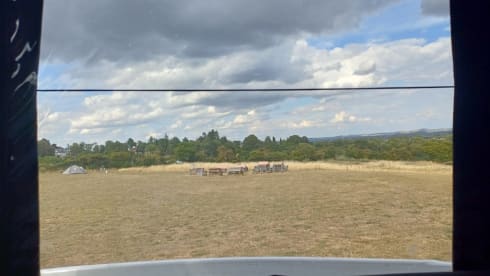 Inkling – 2012  Toyota Alphard (automatic) 4 berth campervan converted May 2024